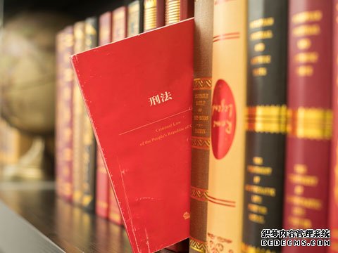福田新洲路律師講又一入刑！高空拋物的高空標準